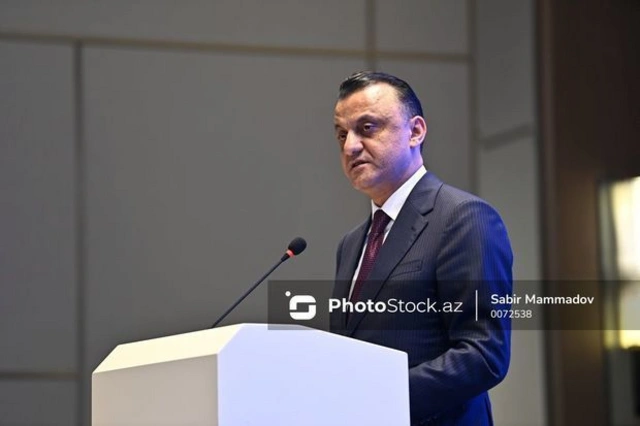 Вугар Гурбанов: За прошлый год ОМС воспользовались 4,5 млн жителей Азербайджана - ВИДЕО